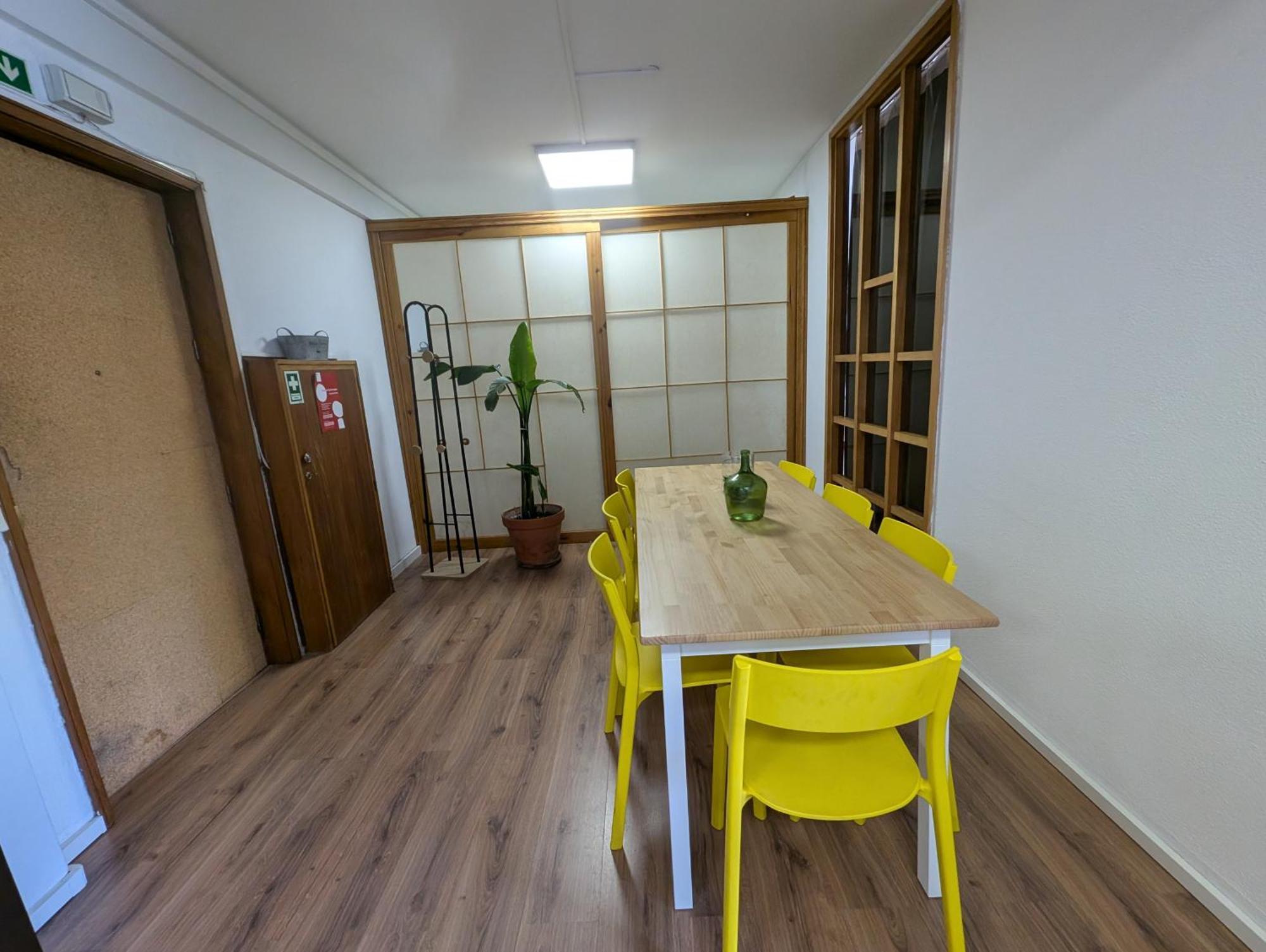 Travel & Live Fernao Magalhaes Apartment Porto Bagian luar foto